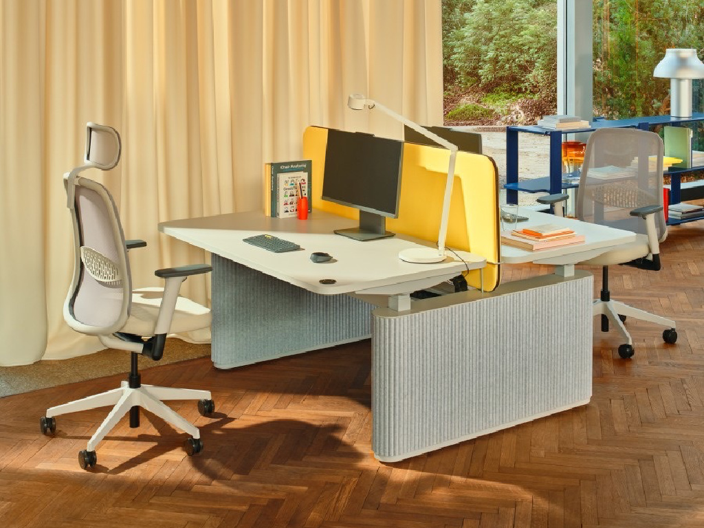 Birou Oprerational Reglabil Ogi Drive Felt