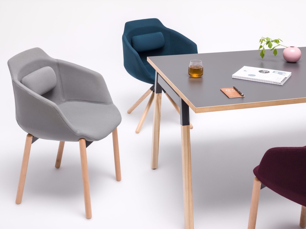 Mese de Consiliu Ogi W