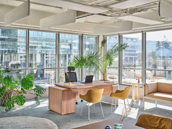 Birou Managerial MITO