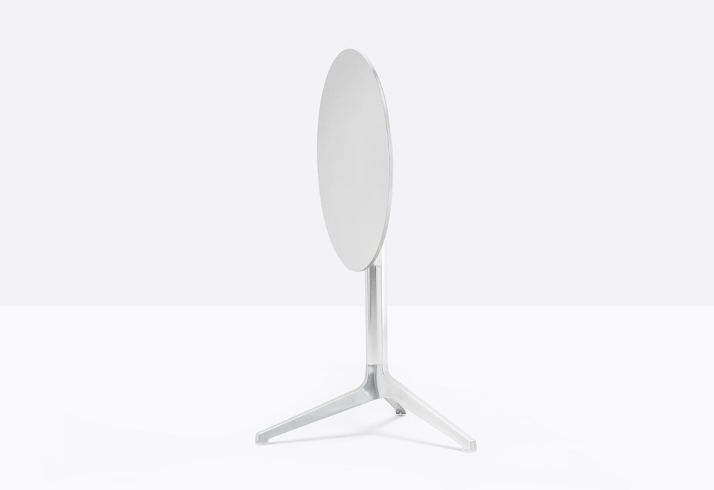 Masuta Rabatabila Ypsilon 4790T - 2.jpg