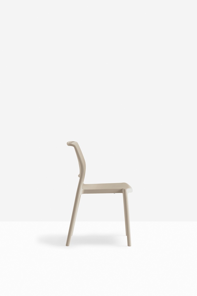 Scaun de Plastic ARA 310 - 24.jpg