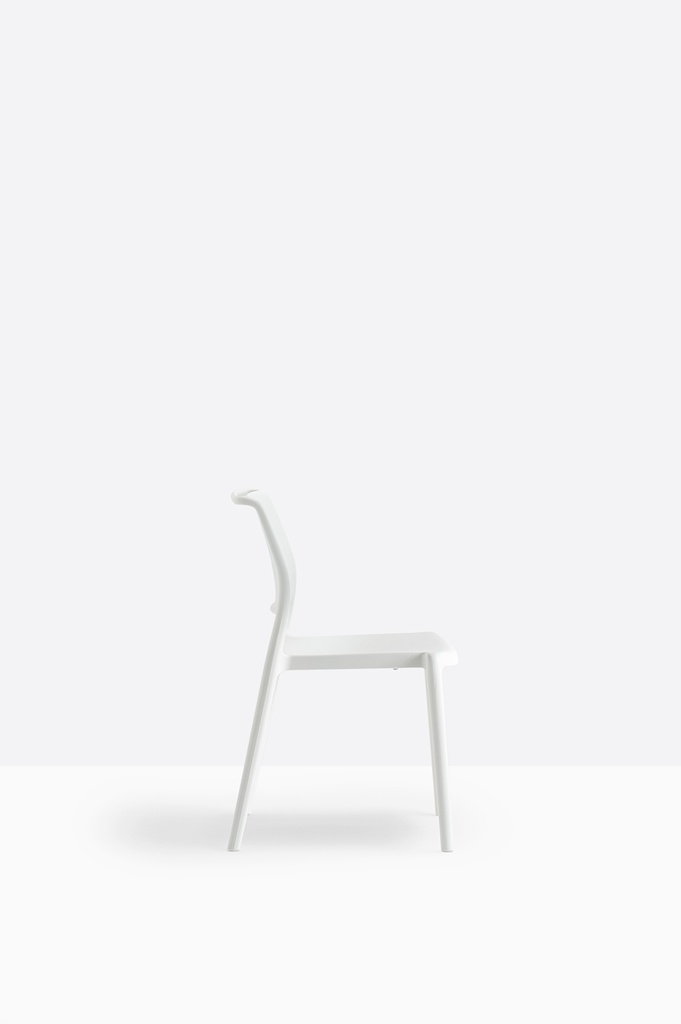 Scaun de Plastic ARA 310 - 3.jpg