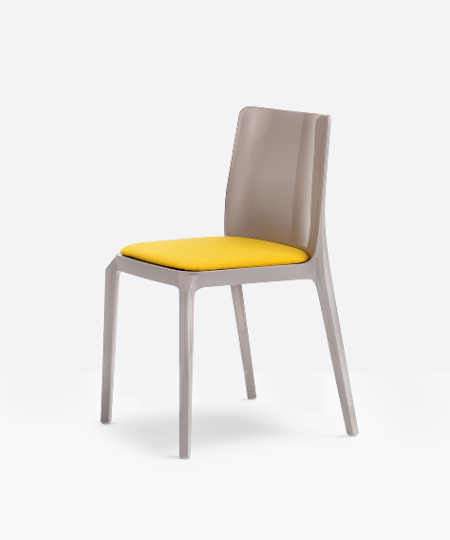 Scaun de Plastic Blitz 640.3 - 1.jpg