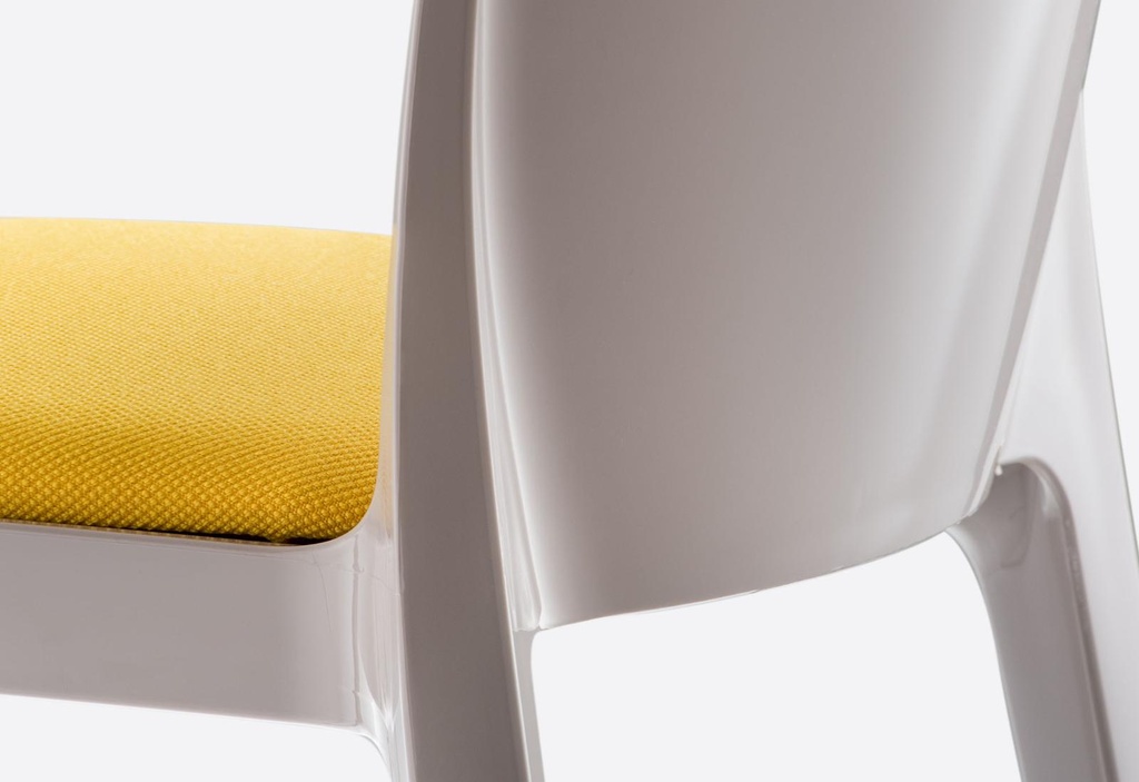 Scaun de Plastic Blitz 640.3 - 6.jpg