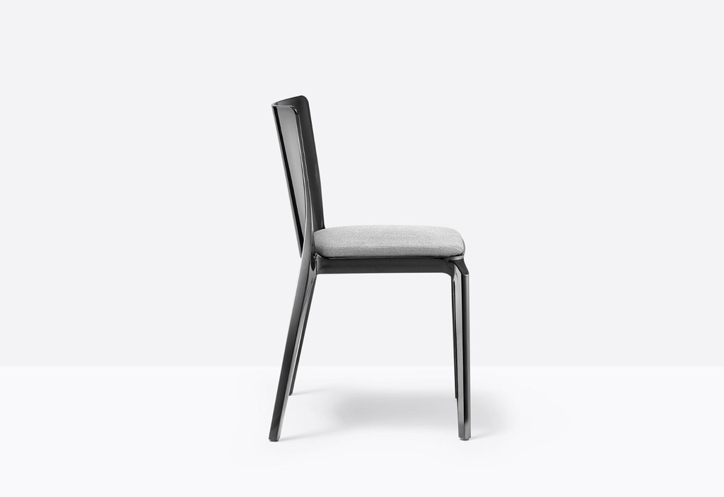 Scaun de Plastic Blitz 640.3 - 3.jpg