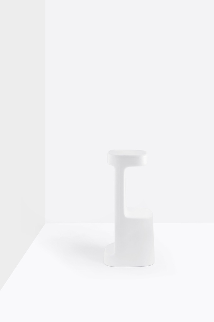 Scaun de Bar Serif 860 - 2.jpeg